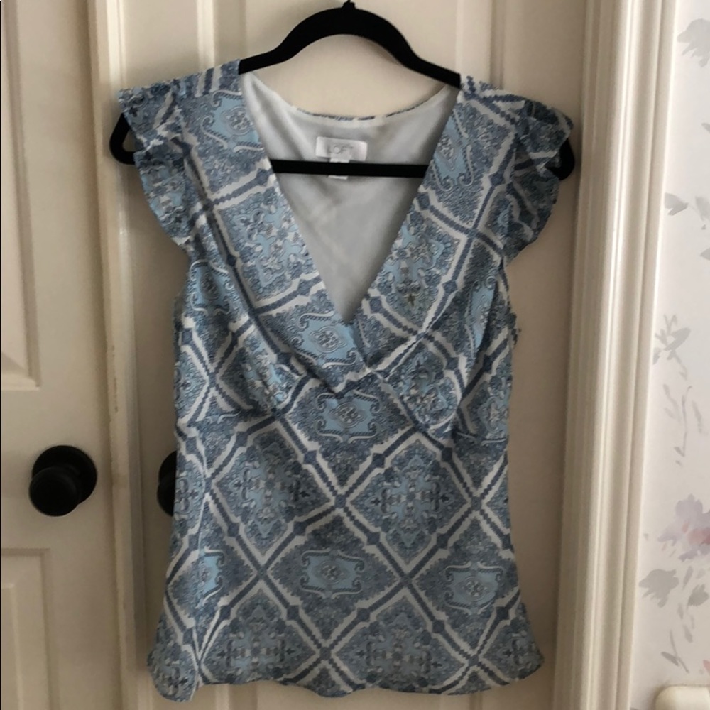 LOFT Blue and White Printed Flutter Sleeve Blouse